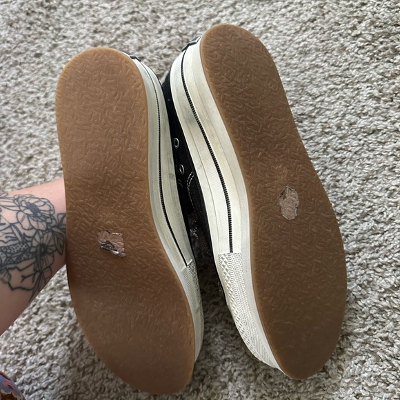 NAN-KU couture Embellished Found things High-Top Sneakers - Picture 6 of 8